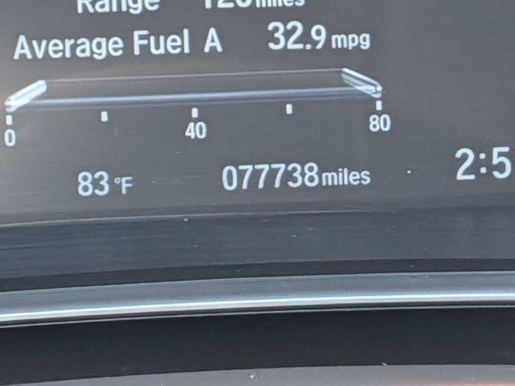 Used 2021  Honda EX-L image 19