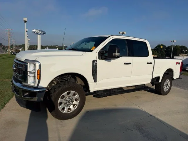 Used 2024 White Ford XLT image 1