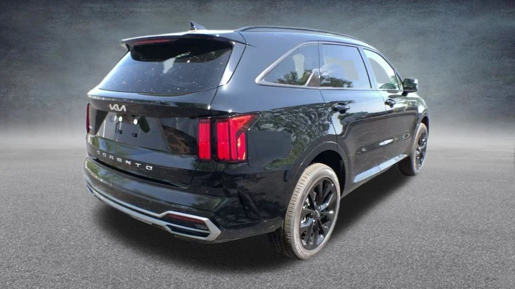Used 2022 Black Kia SX image 23