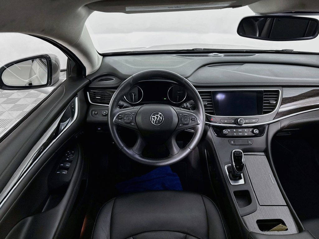 2017 Buick LaCrosse Essence - Photo 22