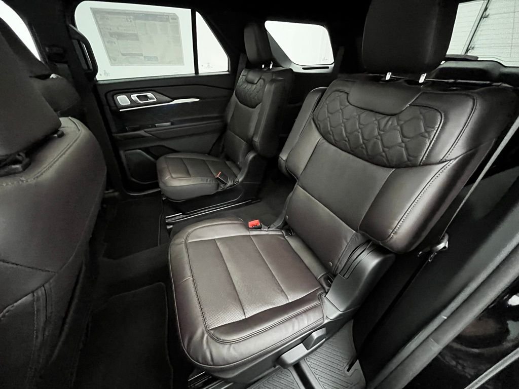 New 2026 Black Ford Platinum image 43