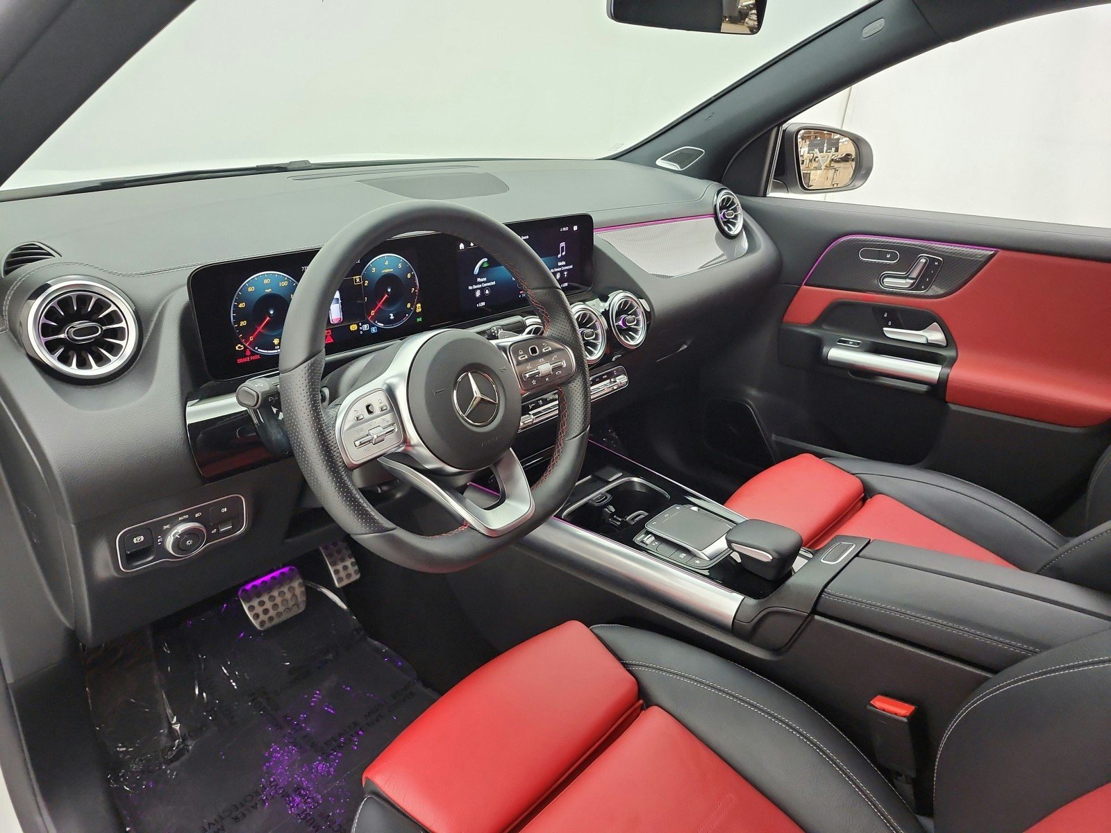 Used 2023 Polar White Mercedes-Benz GLA 250 SUV image 12