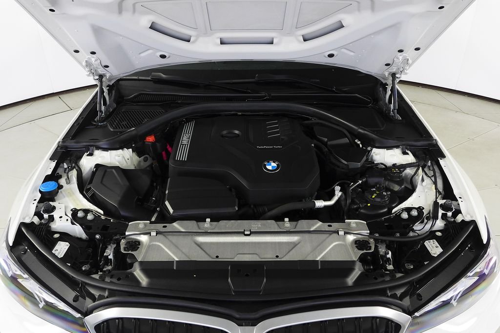 Used 2023 Alpine White BMW 330i image 6