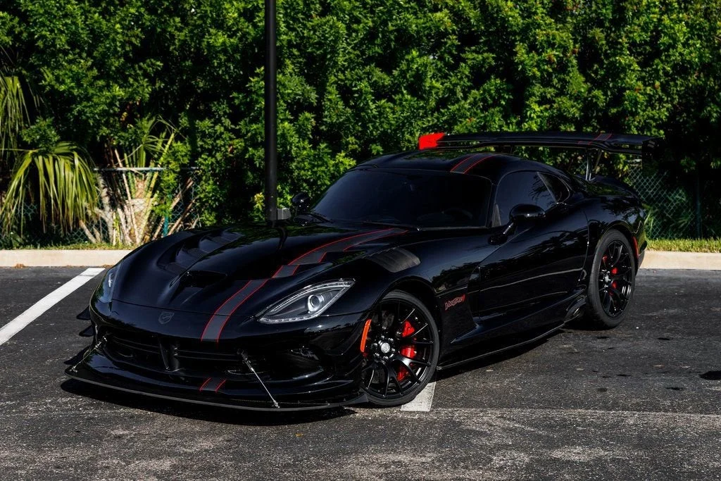 Used 2017 Venom Black Clearcoat Dodge GTC image 15
