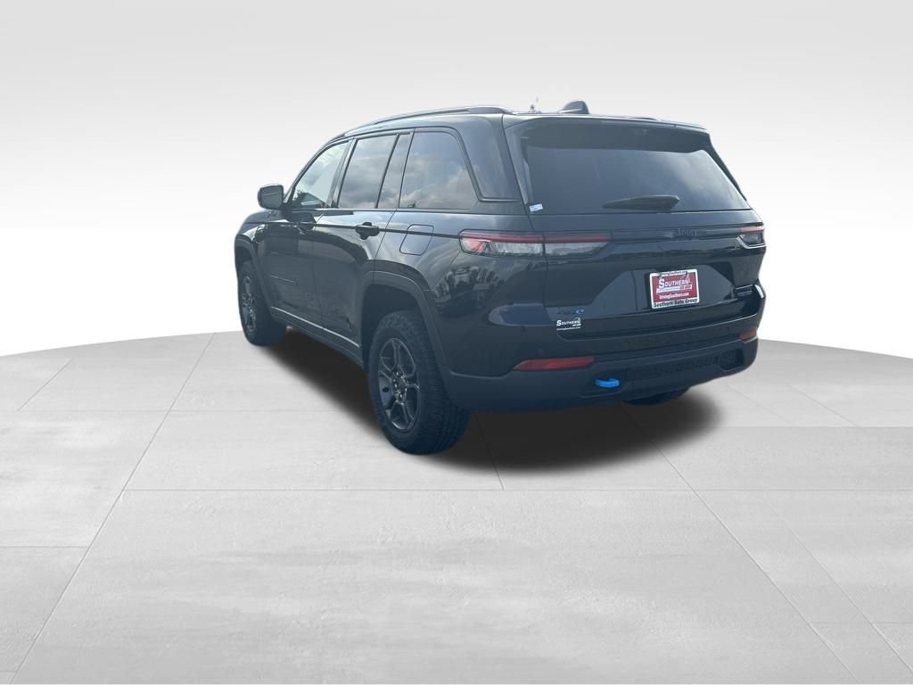 Used 2024 Black Jeep Trailhawk 4xe image 4