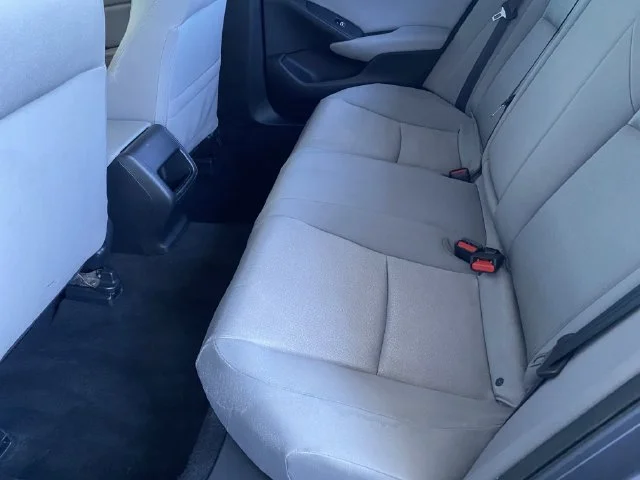 2018 Honda Accord LX - Photo 14