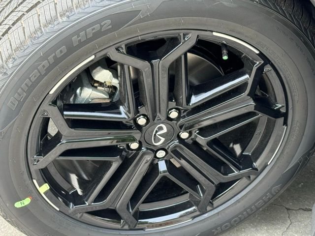 New 2026 GRAPHITE SHADOW INFINITI Sport AWD image 11