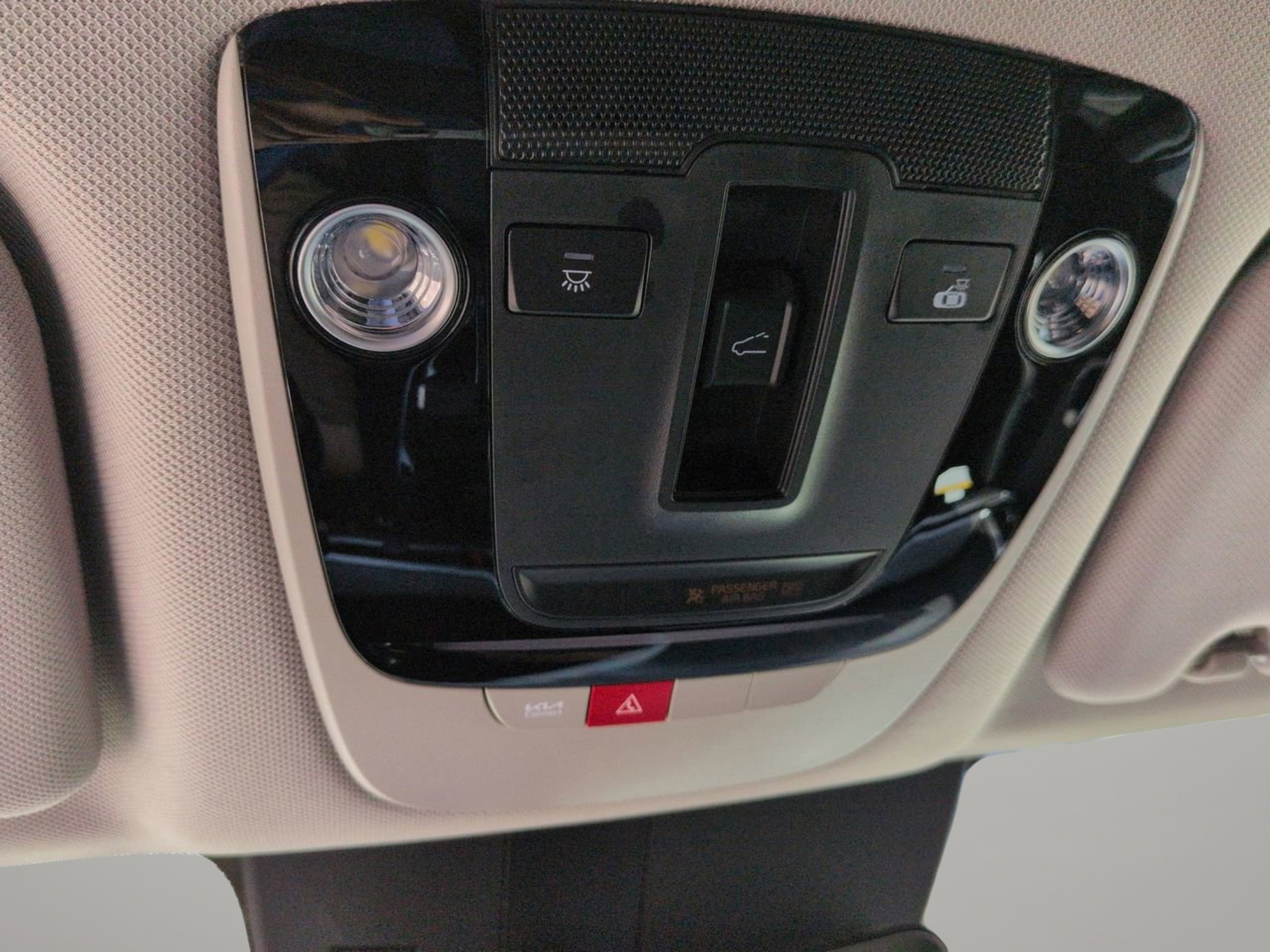 New 2026 Glacial White Kia X-Line EX image 26