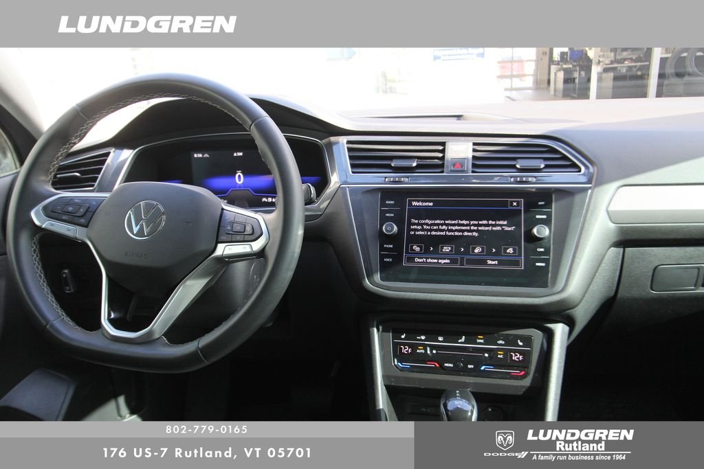 Used 2023 Gray Volkswagen 2.0T SE image 15