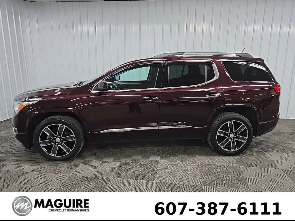 Used 2017 Red GMC Denali image 5