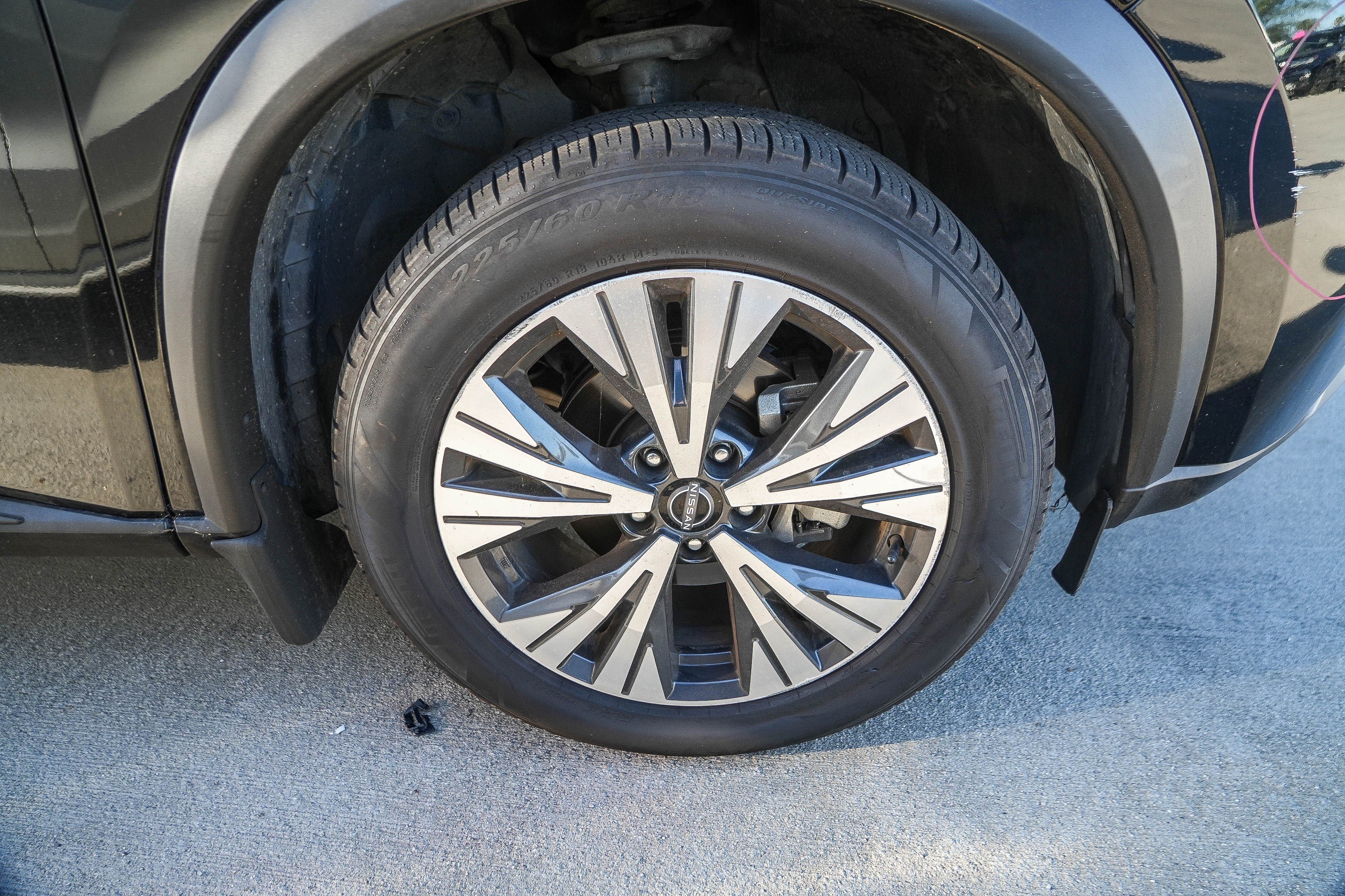 Used 2023 Super Black Nissan SV image 17