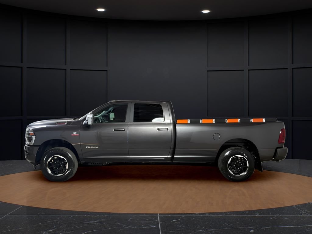 New 2026 Granite Crystal Metallic Clear-Coat Exterior Paint RAM Laramie image 2
