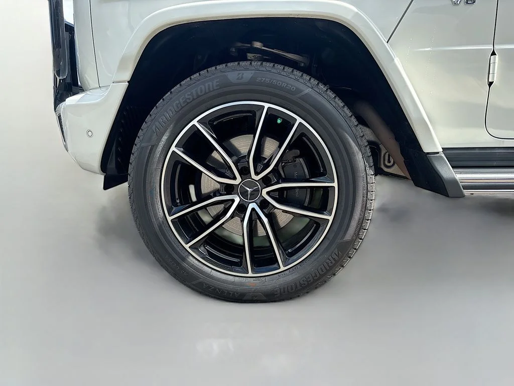 Used 2021 designo Diamond White Metallic Mercedes-Benz G 550 image 14