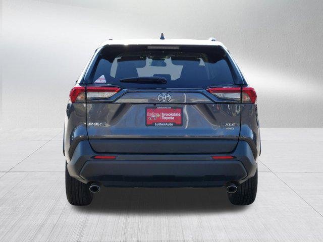 Certified Used 2025 MAGNETIC GRAY MET. Toyota  image 6