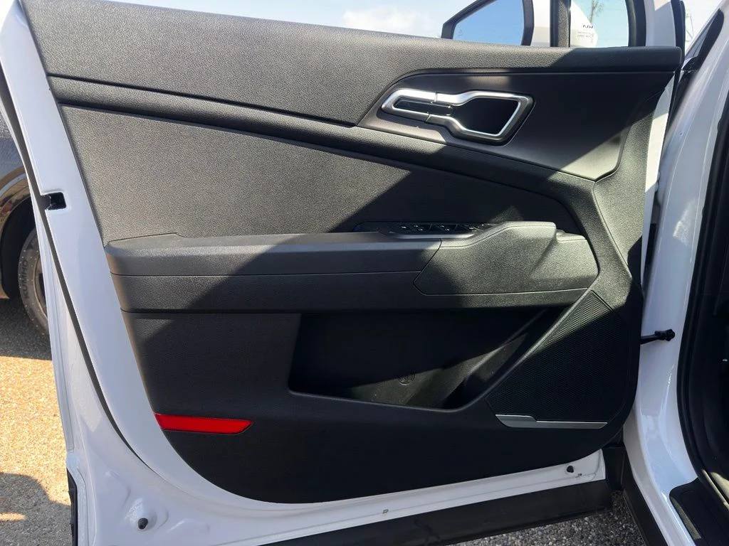 New 2026 White Kia LX image 7