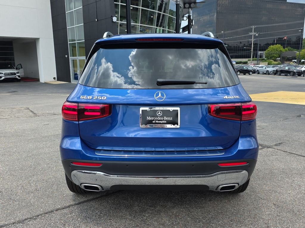 New 2026 Blue Mercedes-Benz GLB 250 image 4
