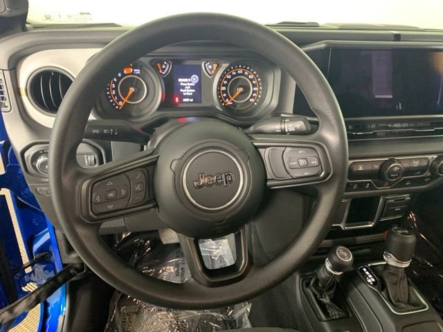 Used 2024 Blue Jeep Sport image 3
