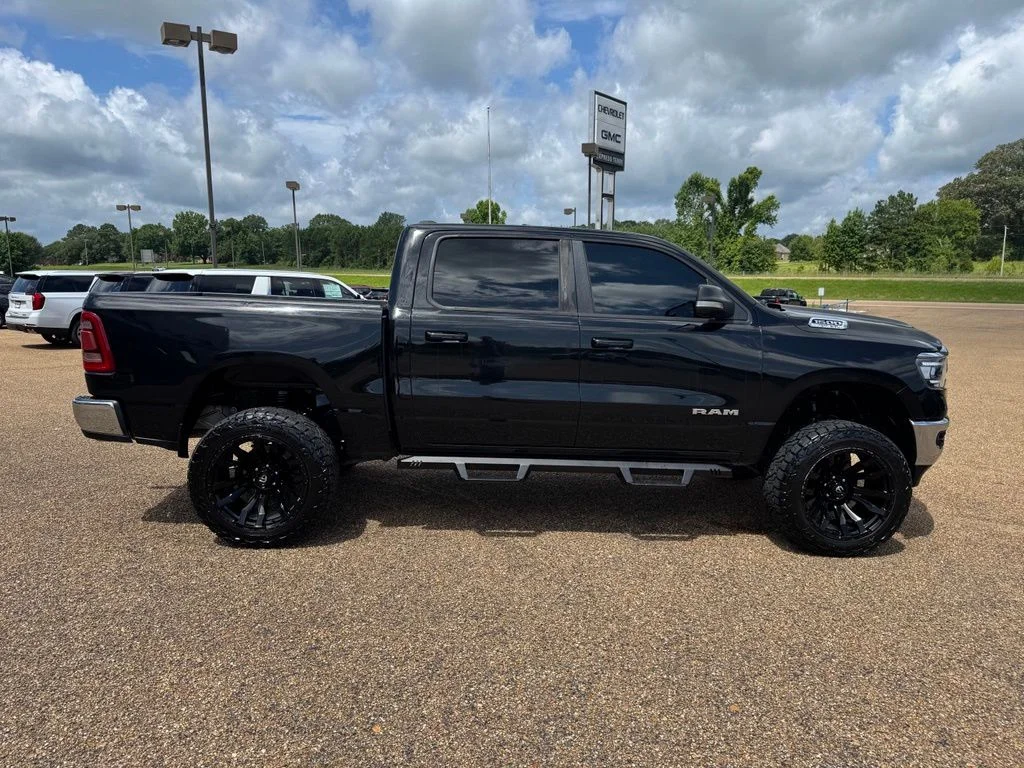 Used 2021 Black Ram Big Horn/Lone Star image 6