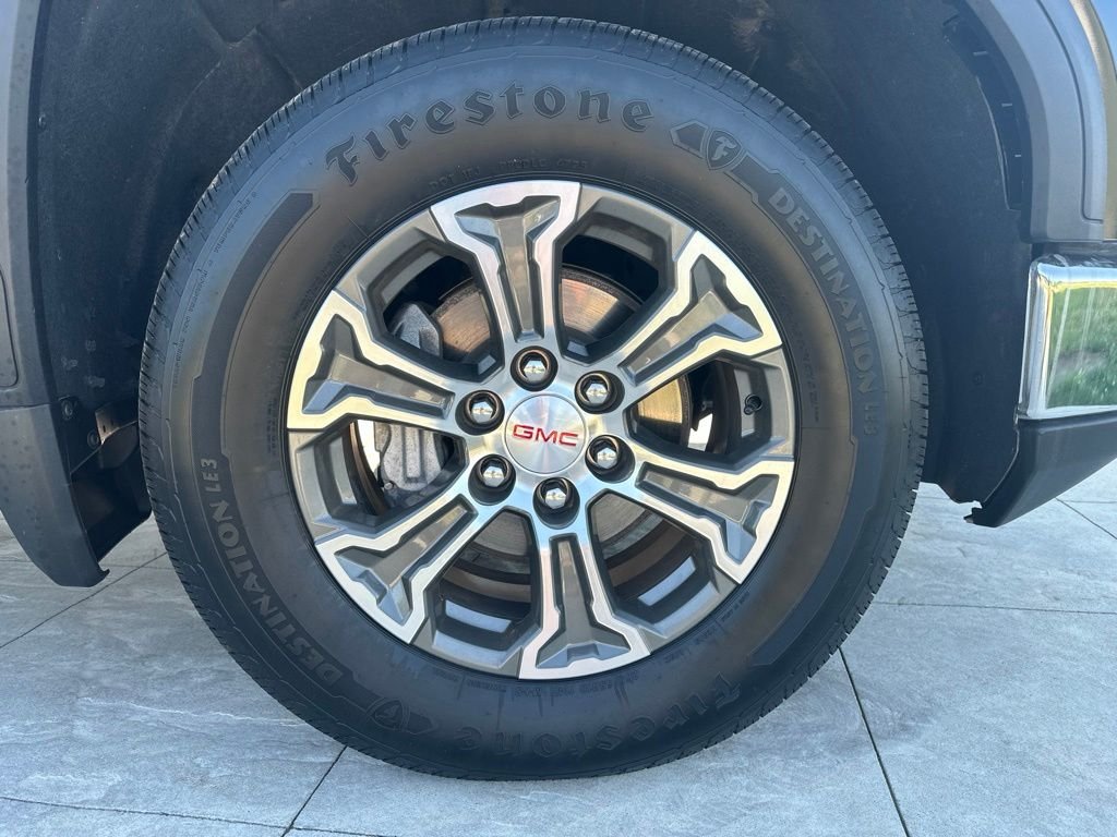 2025 GMC Sierra 1500 SLT - Photo 9