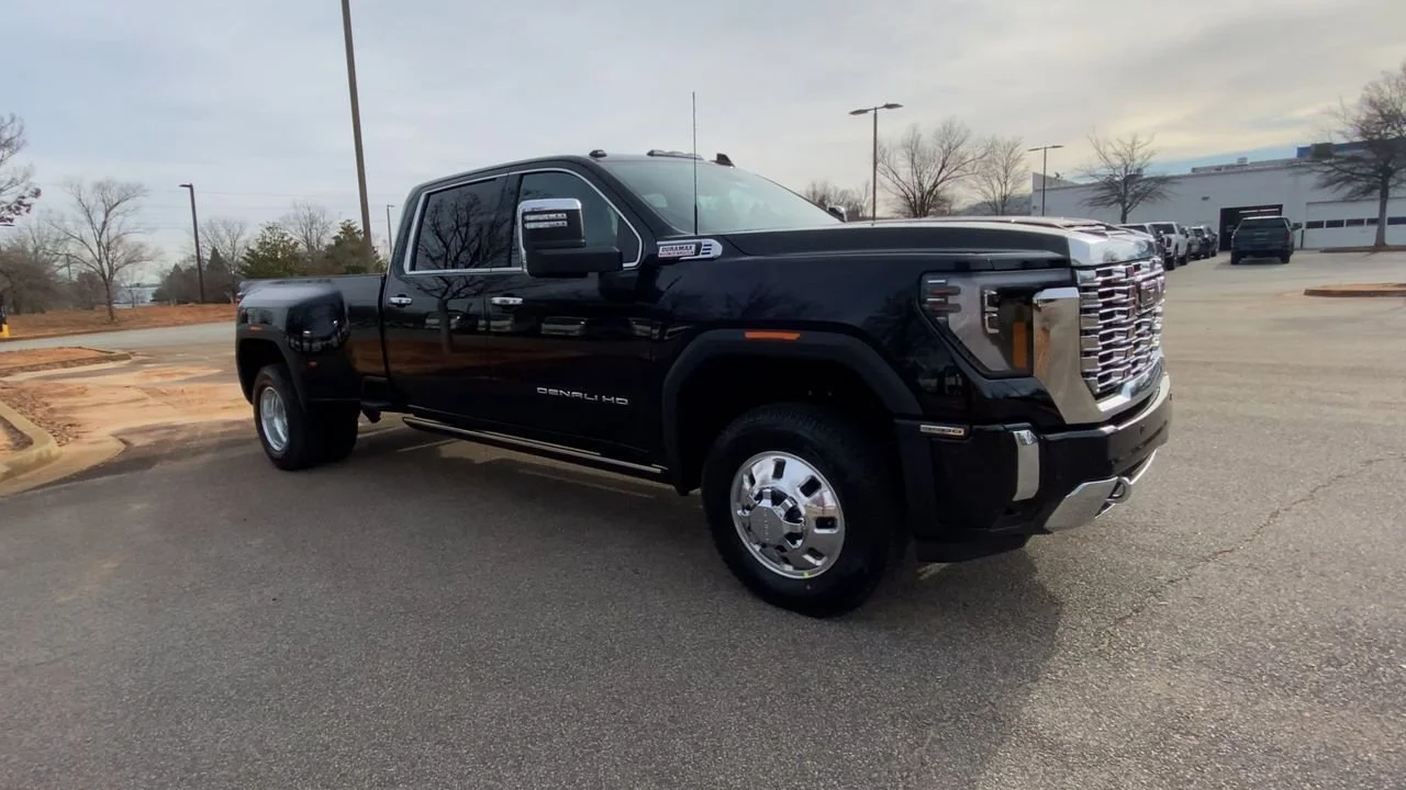 New 2026 Onyx Black GMC Denali DRW image 2