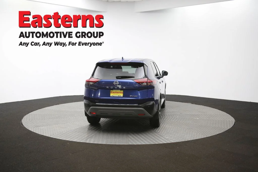 Used 2023 Blue Nissan SV image 38
