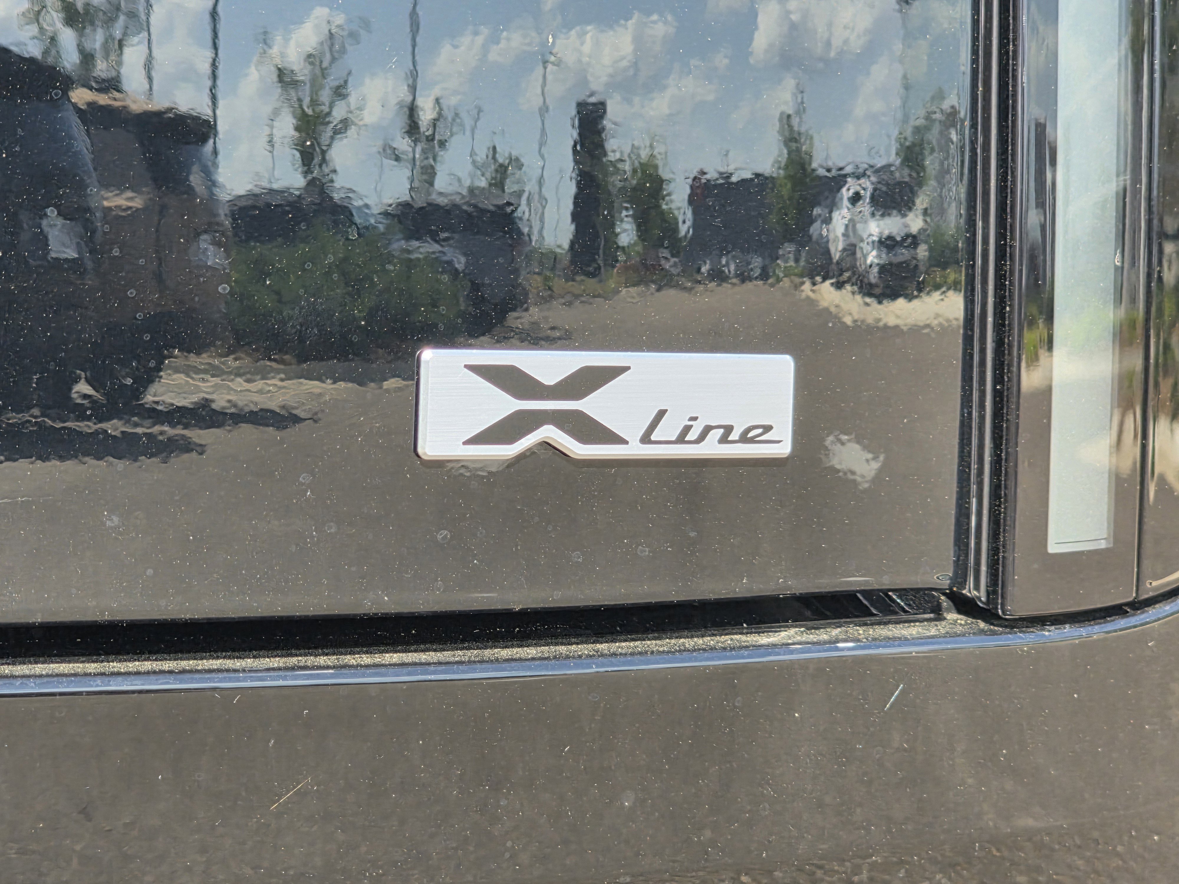 New 2027 Ebony Black Kia X-LINE SX image 25