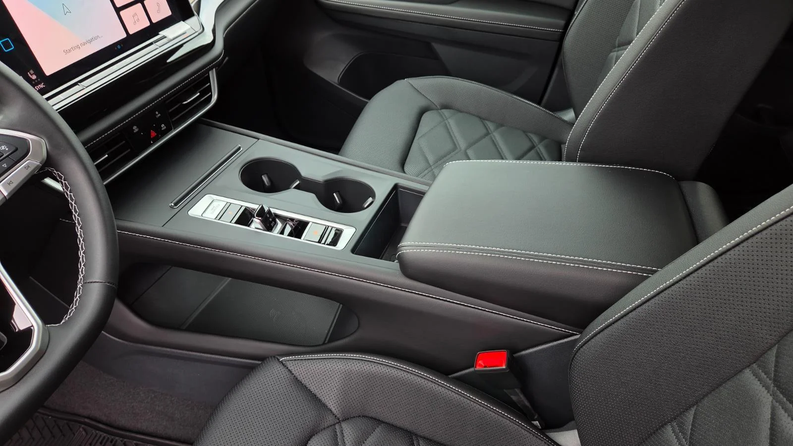 New 2026 Deep Black Pearl Volkswagen 2.0T SE image 35