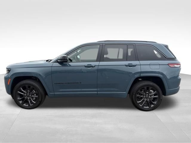 Used 2026 Blue Jeep Limited Reserve image 8