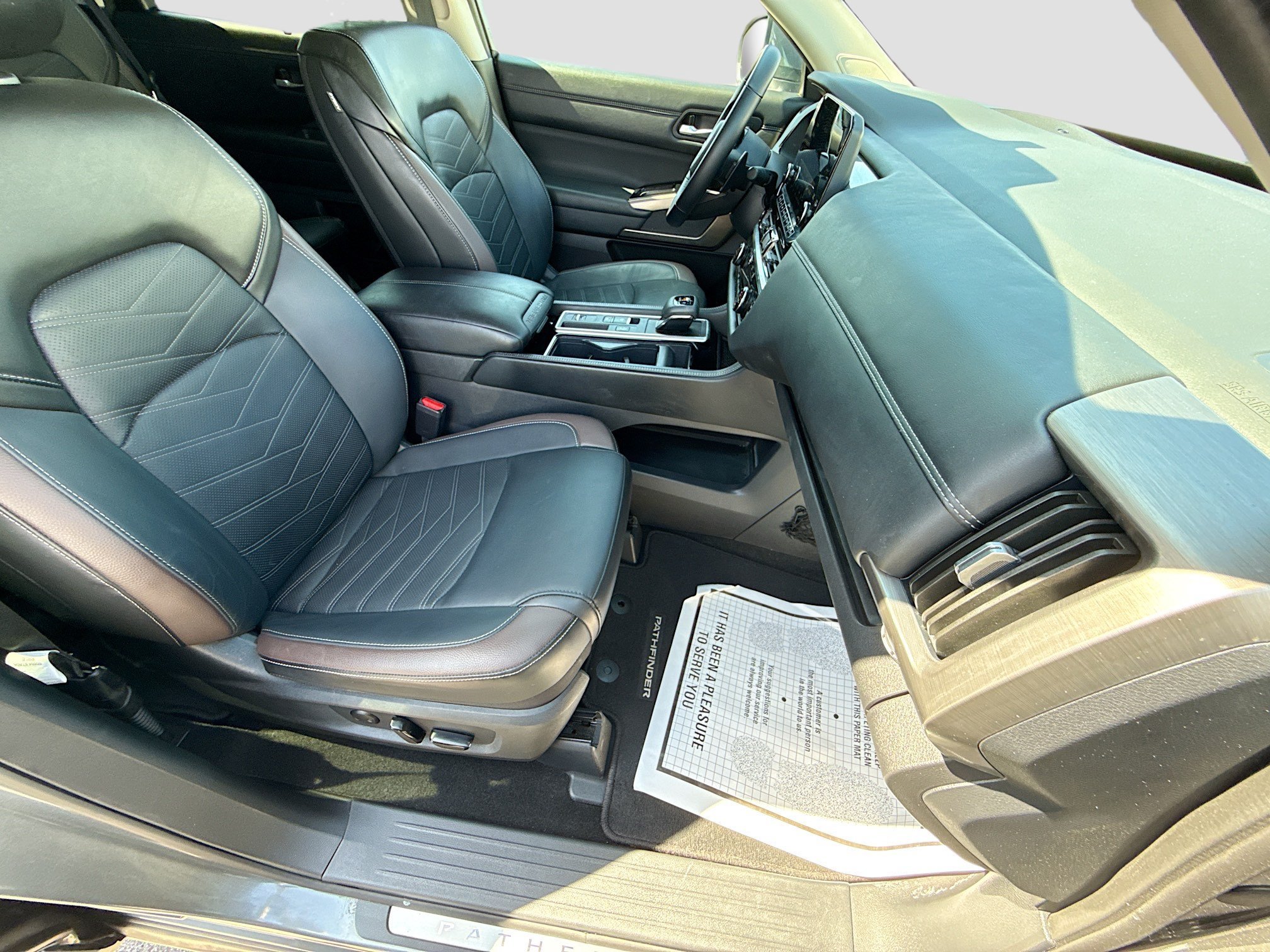 Used 2025 Gun Metallic Nissan Platinum image 15