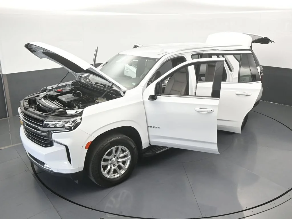 Used 2024 Summit White Chevrolet LT image 62