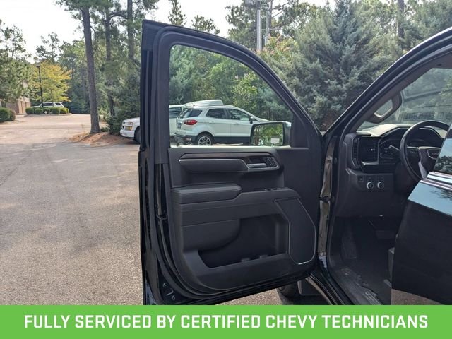 Used 2025 Black GMC SLT image 27