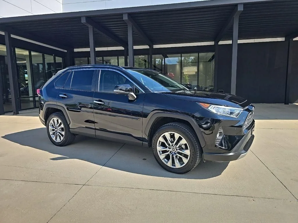 Used 2019 Black Toyota Limited image 13