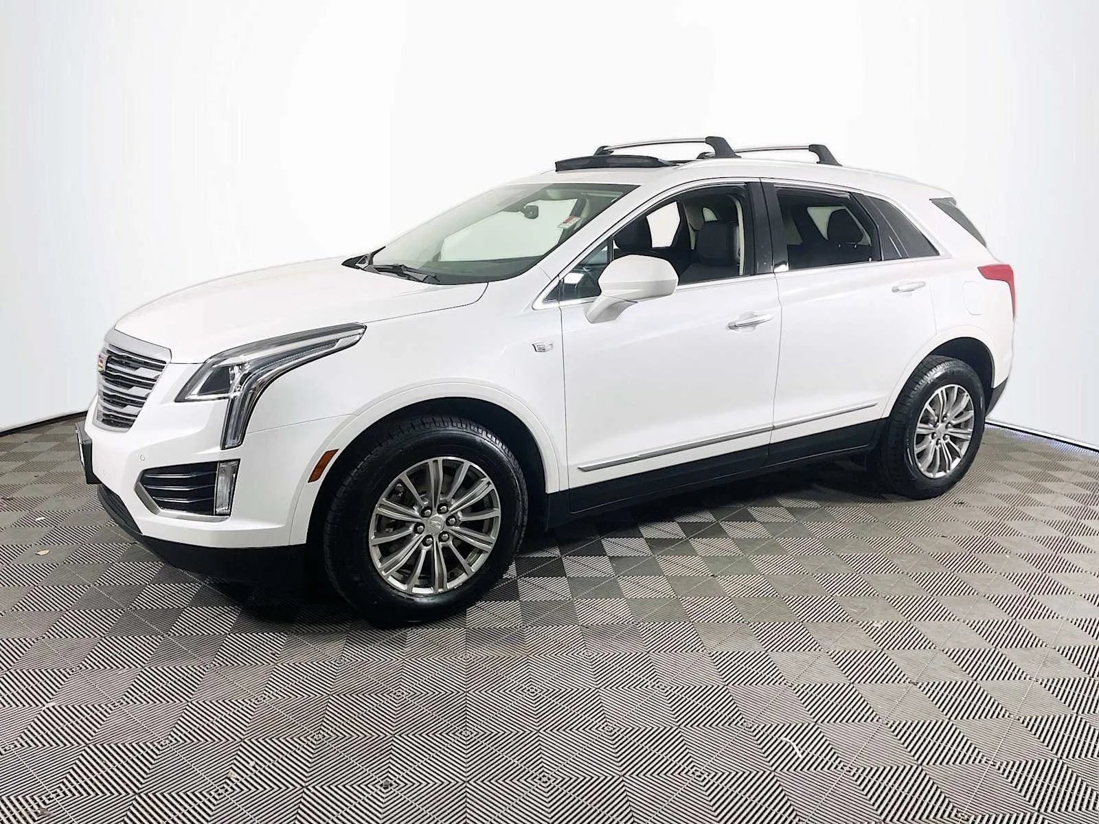 2019 Cadillac XT5 AWD Luxury's photo