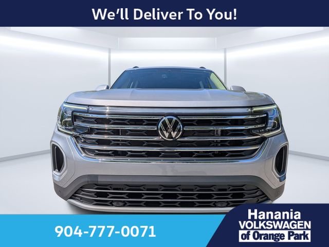 New 2026 Silver Volkswagen 2.0T SE w/Technology image 8