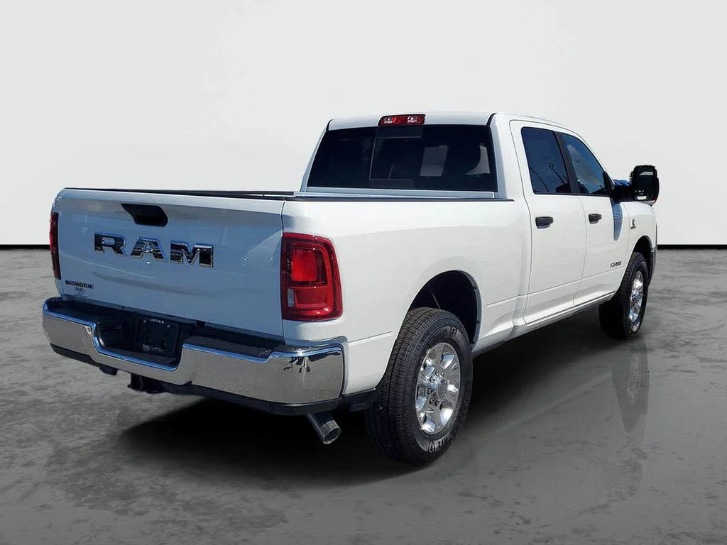 2026 RAM 2500 Big Horn - Photo 2