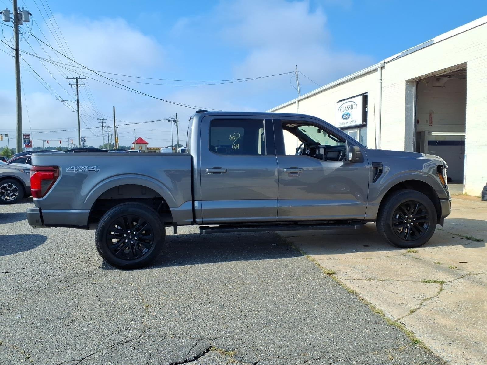 Used 2024 Carbonized Gray Metallic Ford XLT image 7