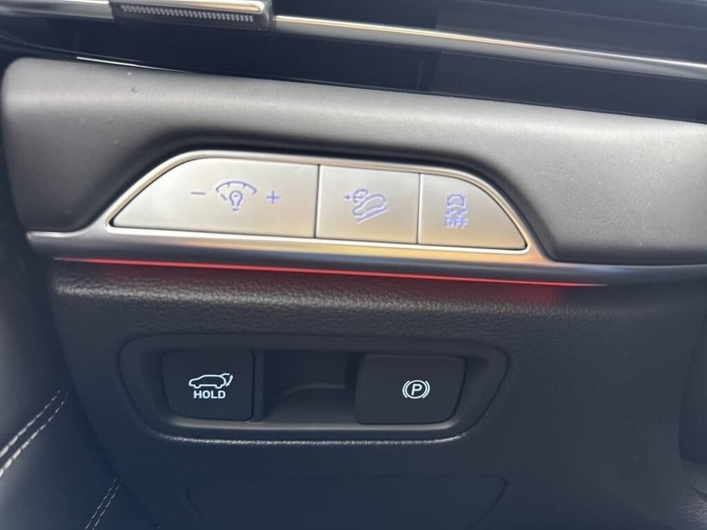 New 2026 Silver Genesis 2.5T PRESTIGE image 42