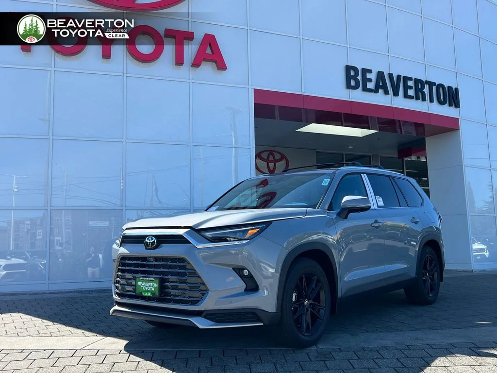 2026 Toyota Grand Highlander Hybrid MAX Platinum AWD's photo