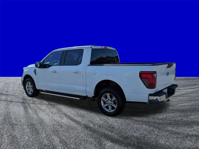 Certified Used 2025 Oxford White Ford XLT image 6