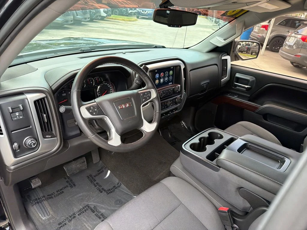 Used 2016 Black GMC SLE image 14
