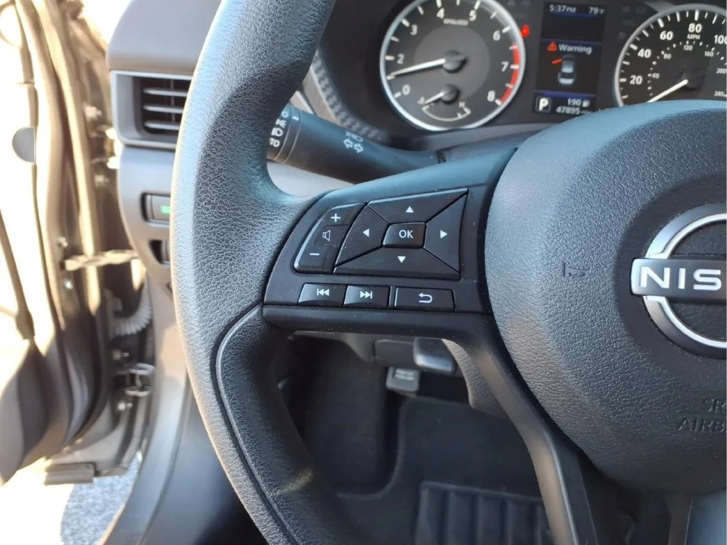 Used 2024 Gray Nissan S image 22