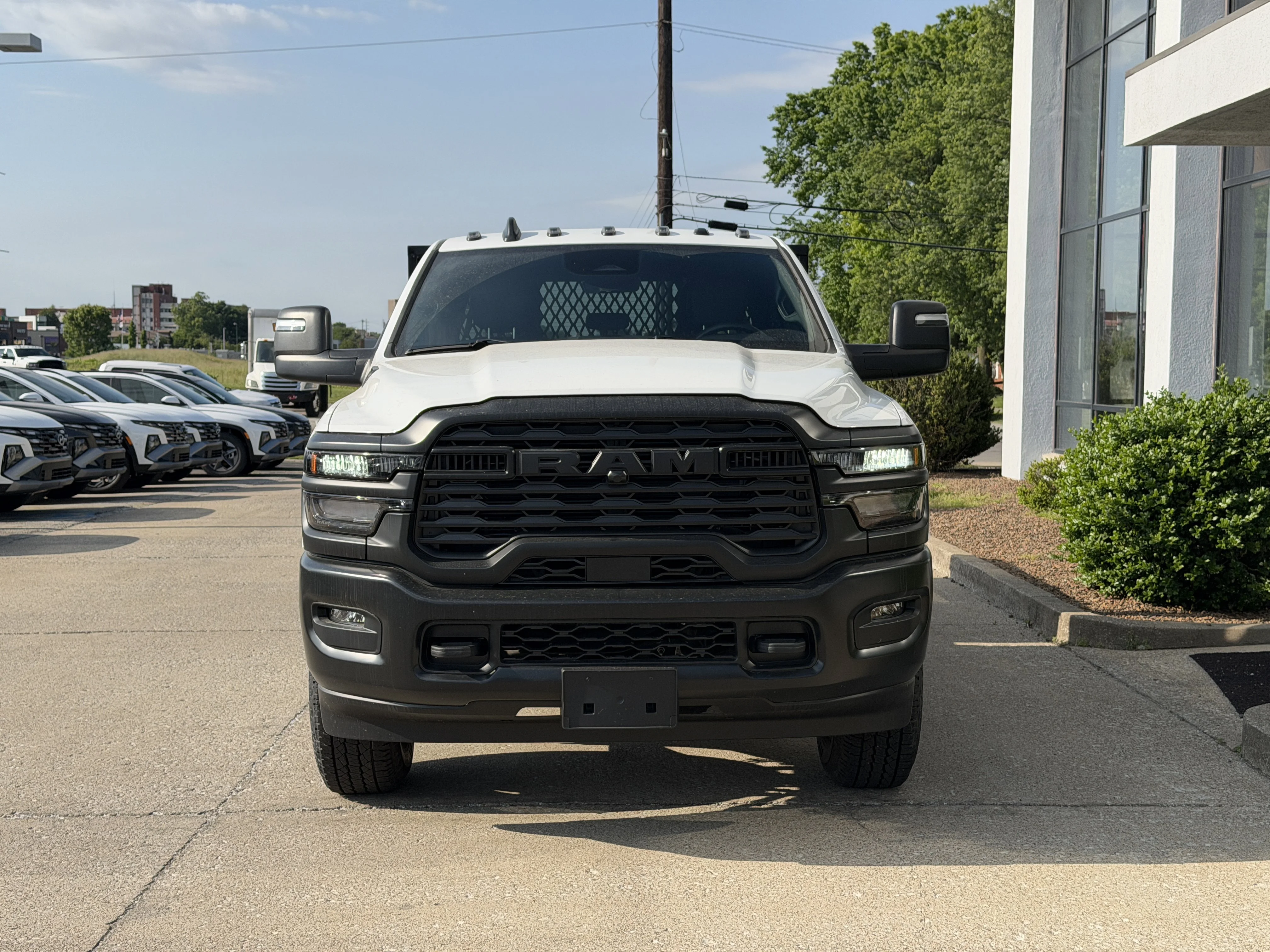 2026 RAM 3500 Chassis Tradesman - Photo 15