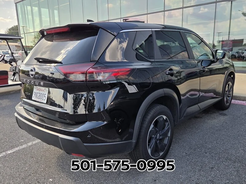 Used 2025 Super Black NISSAN SV image 5