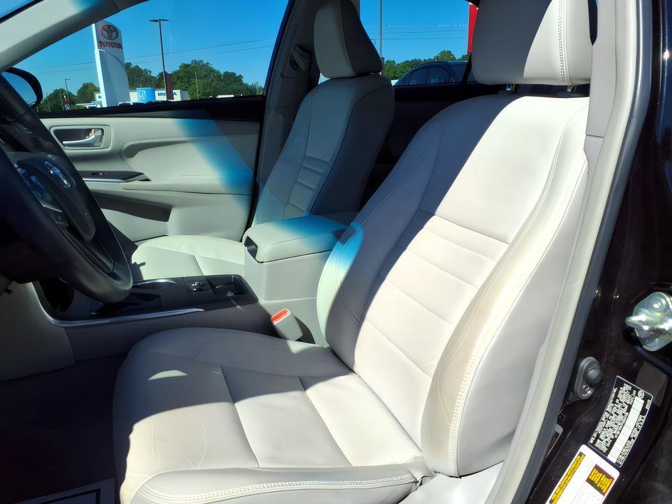 Used 2015 Attitude Black Toyota XLE image 14