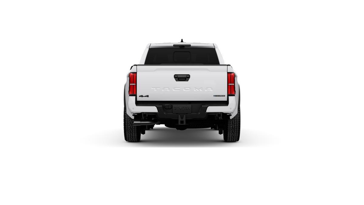 Used 2025 White Toyota  image 40