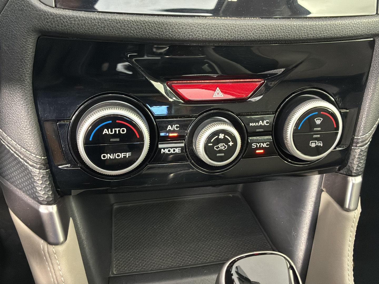Used 2019 Horizon Blue Pearl Subaru Limited image 32