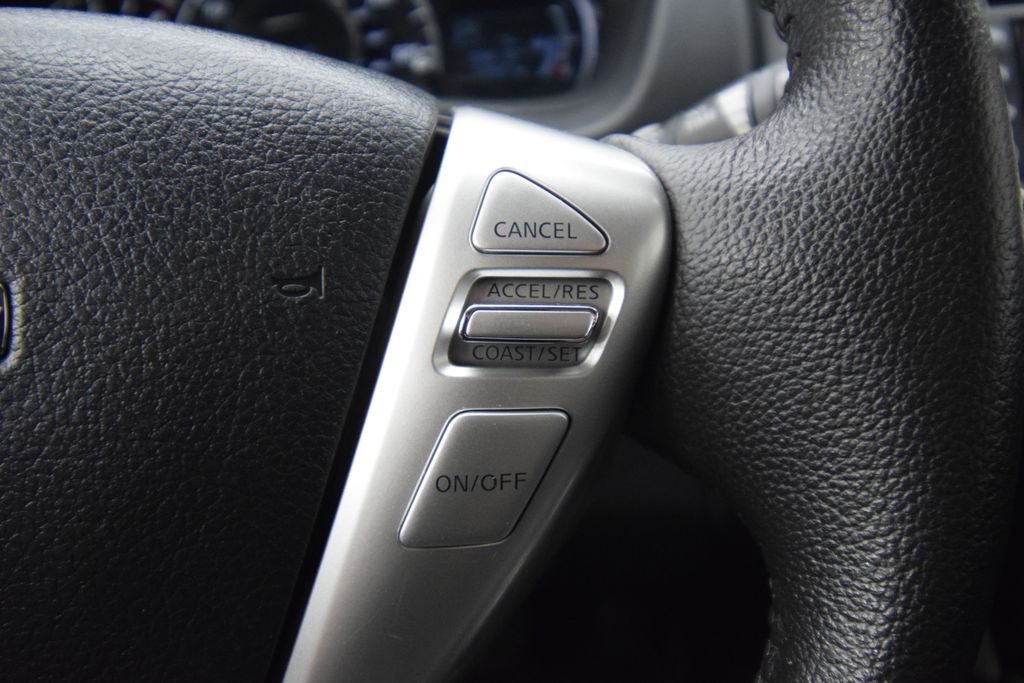 Used 2015 Black Nissan SL image 26