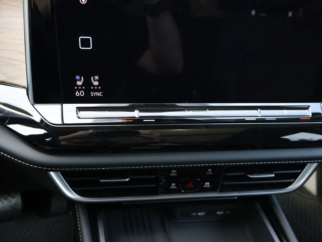 New 2026 Black Volkswagen 2.0T SE w/Technology image 20