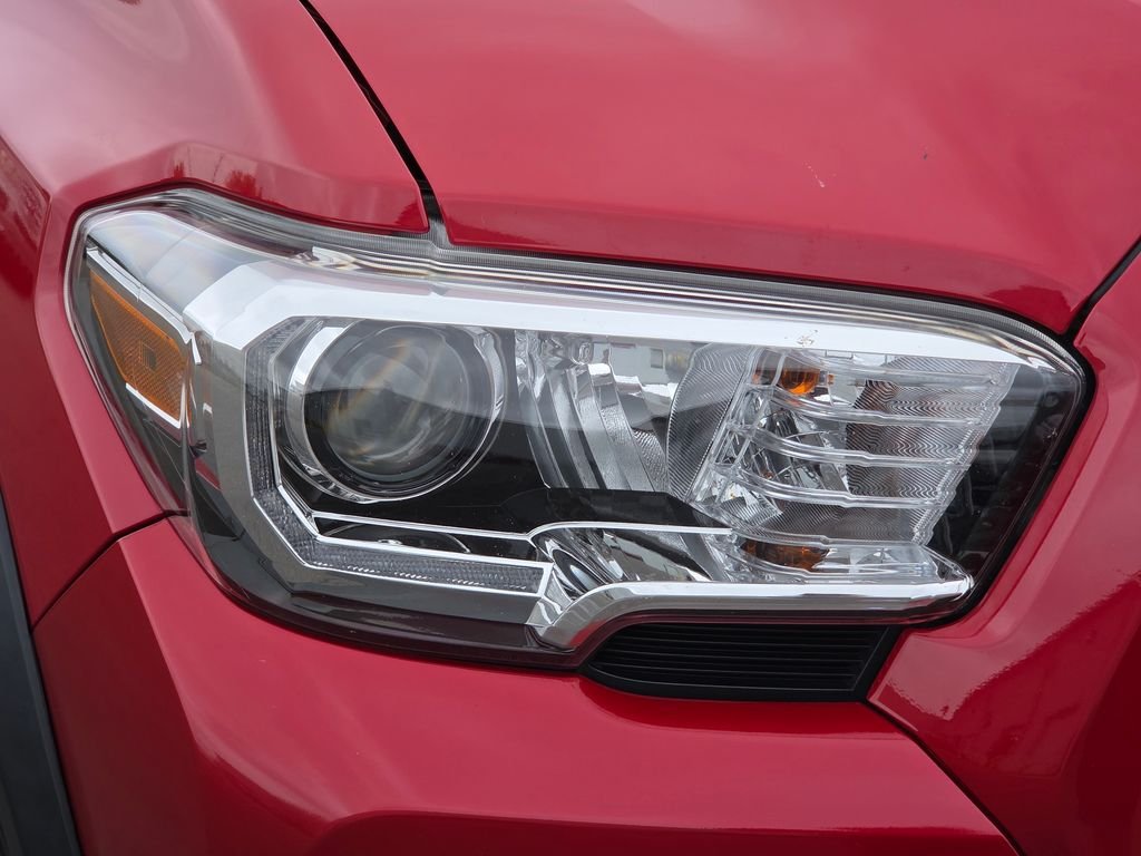 Used 2018 Red Toyota TRD Off-Road image 15