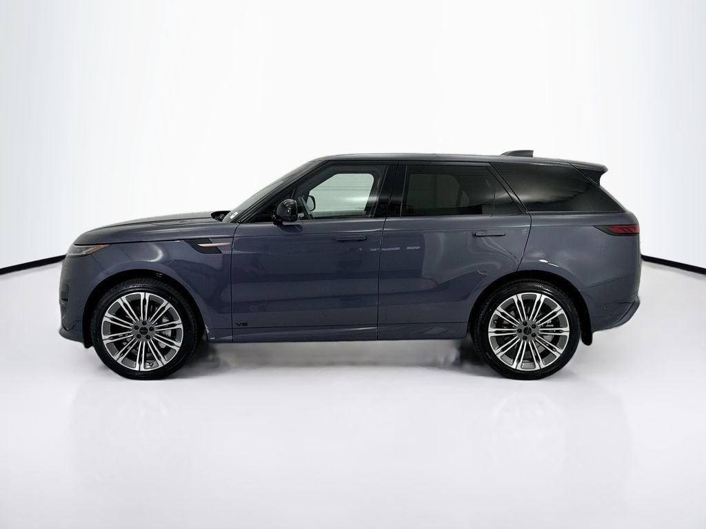 New 2026 Varesine Blue Land Rover Dynamic SE image 8